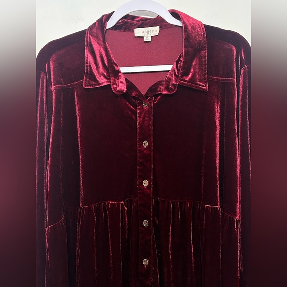 Umgee Velvet Babydoll Button Up Tunic Shirt Womens Size 1X - Picture 3 of 8